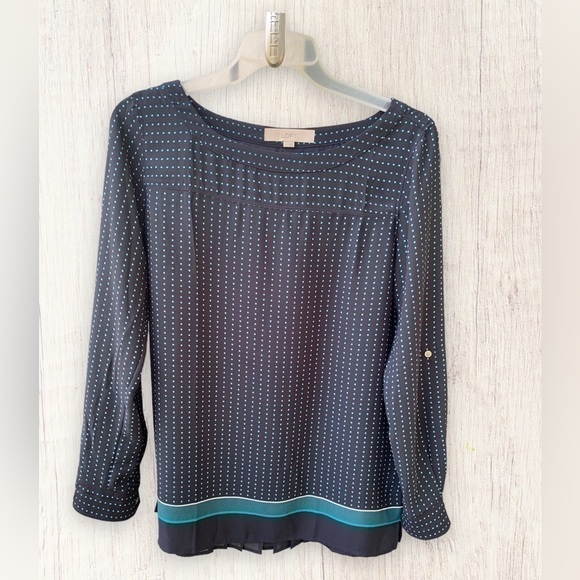 LOFT Semi Sheer Career Summer Blouse Top Lightweight EUC Sz S - Picture 2 of 16